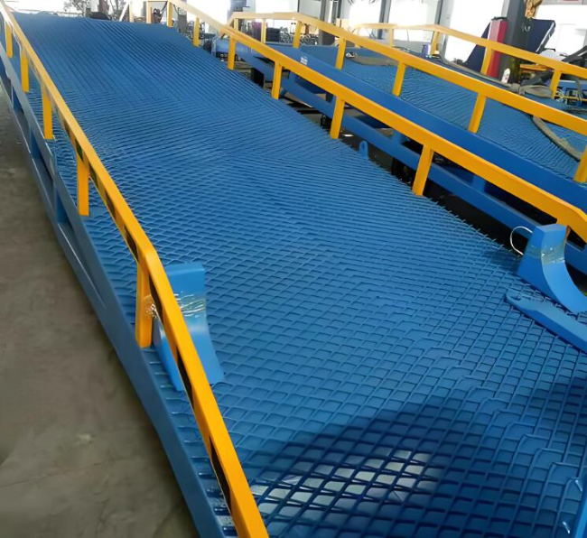 德惠移动式液压登车桥