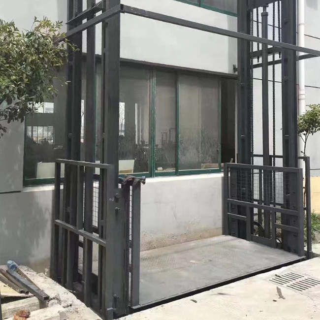 德惠5吨室外升降货梯